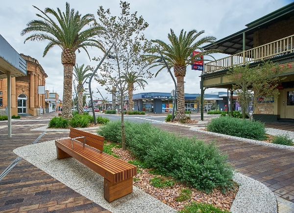 Victor Harbor Main Street